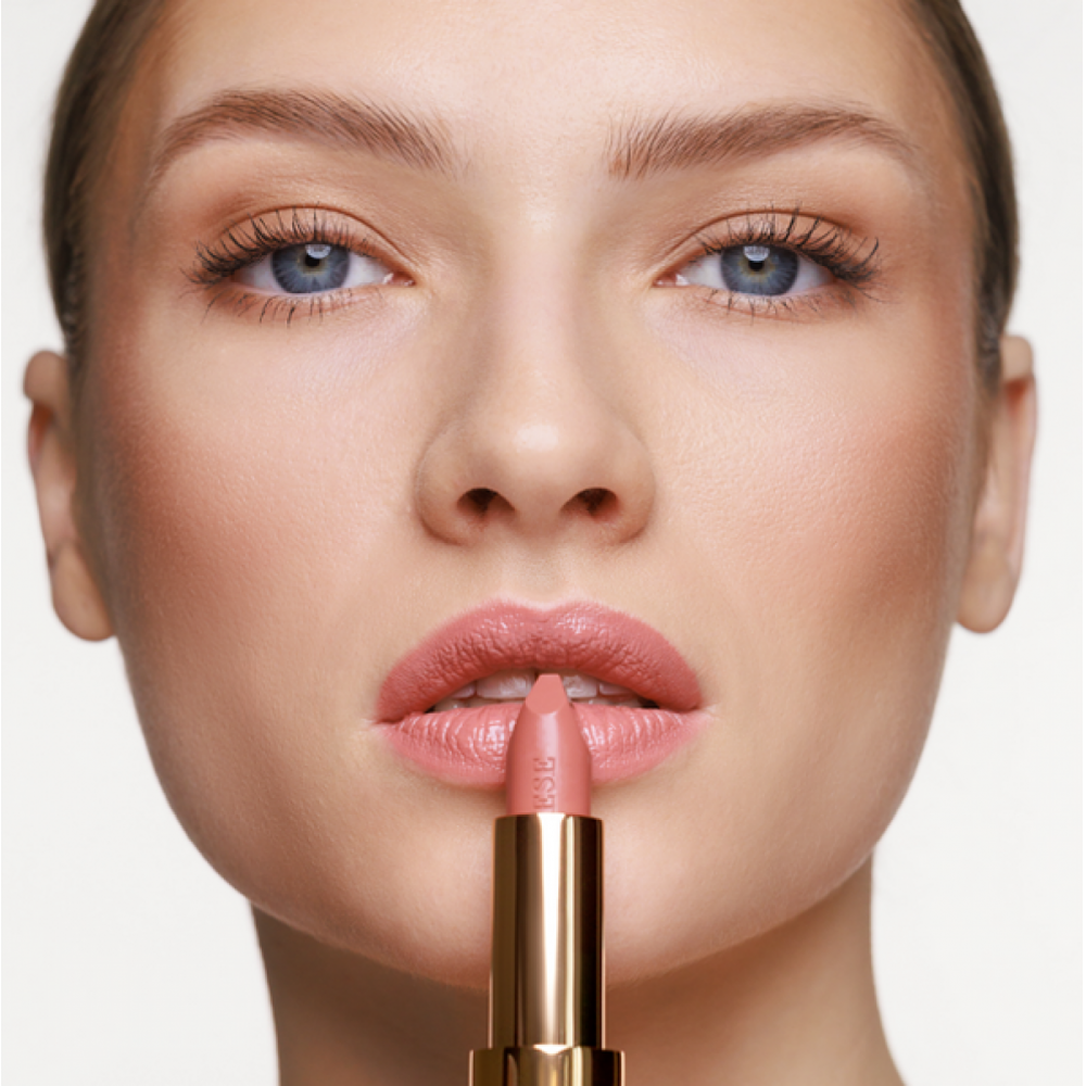 NUDElightful Creamy Lipstick 402  Strawberry Mousse
